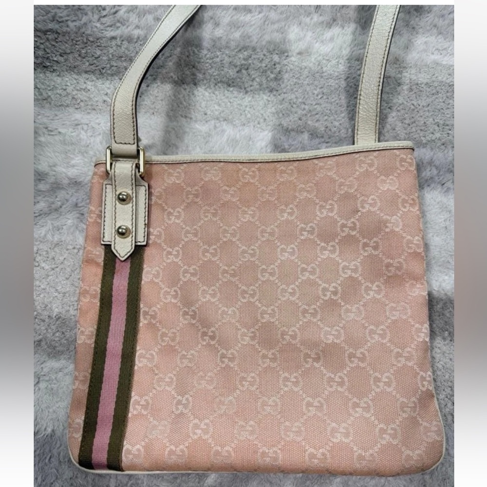 Gucci Light Pink Crossbody Bag - Picture 5 of 11